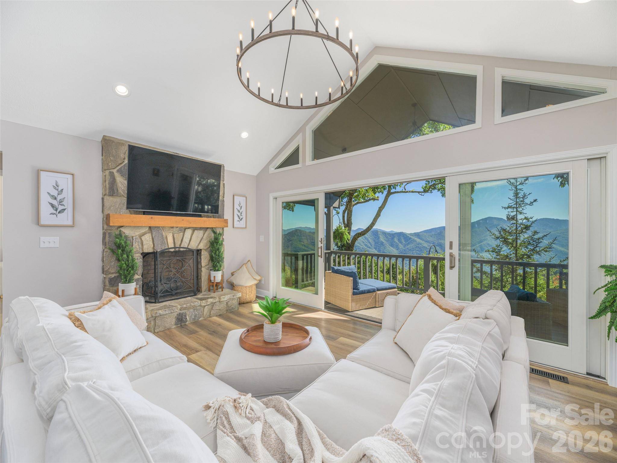 465 Leatherwood RD, Maggie Valley, NC 28751