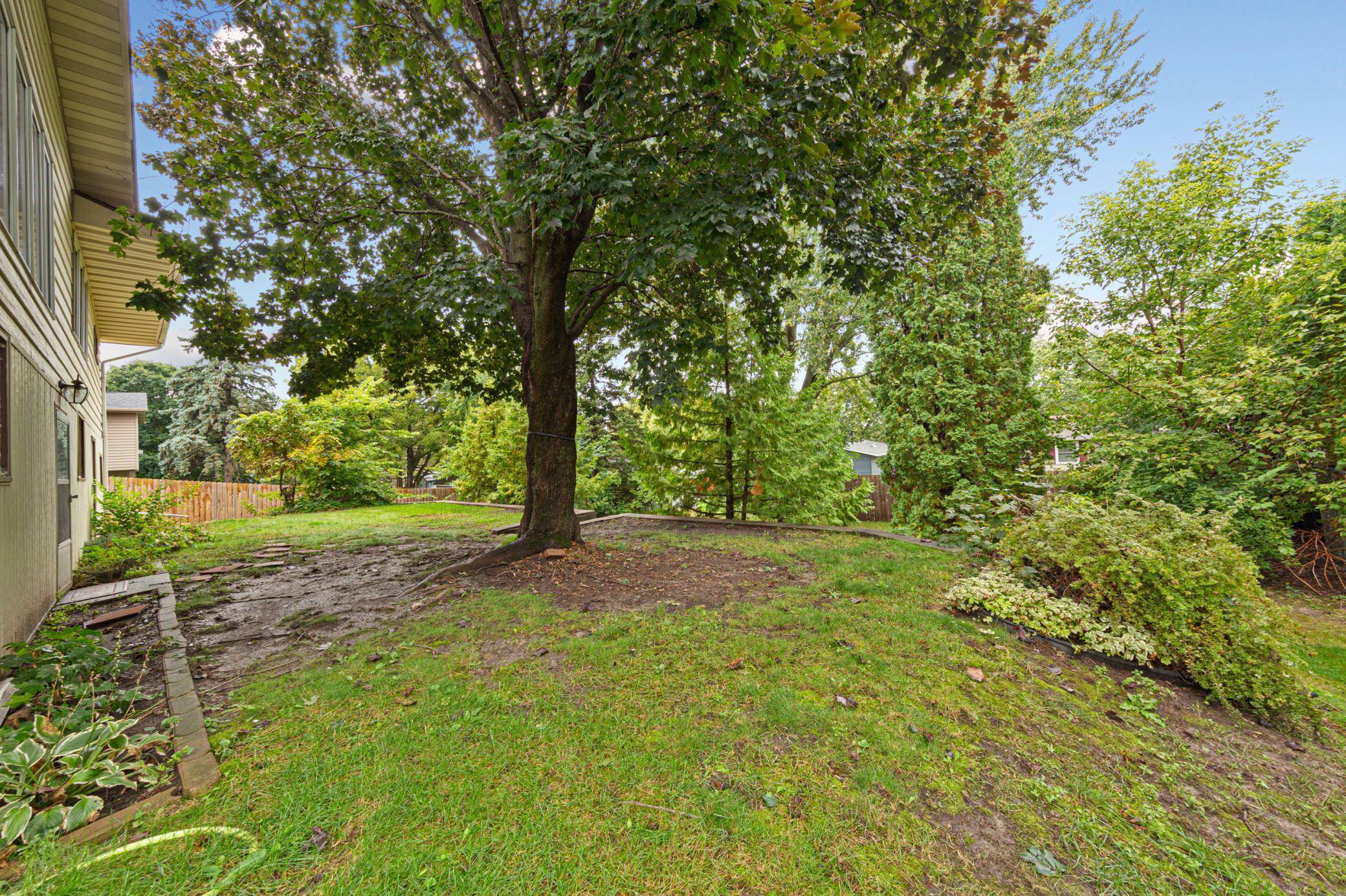 120 Brand AVE, Faribault, MN 55021
