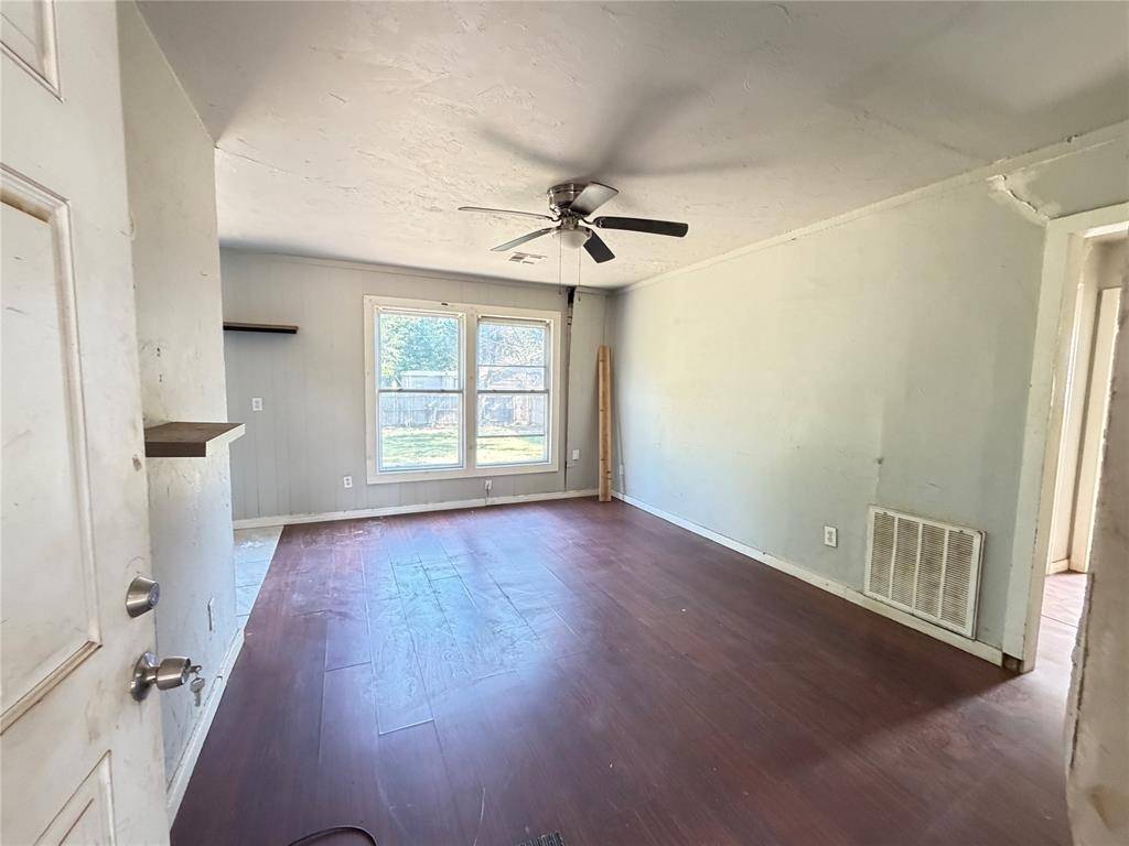 1405 NW 94th ST, Oklahoma City, OK 73114
