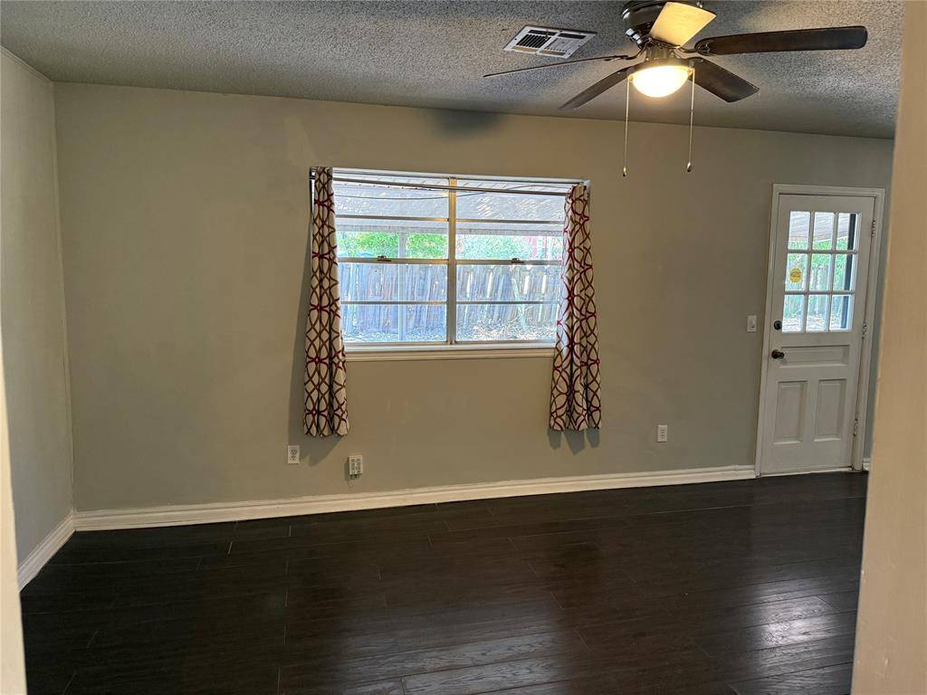 2008 Lyndon CIR, The Village, OK 73120