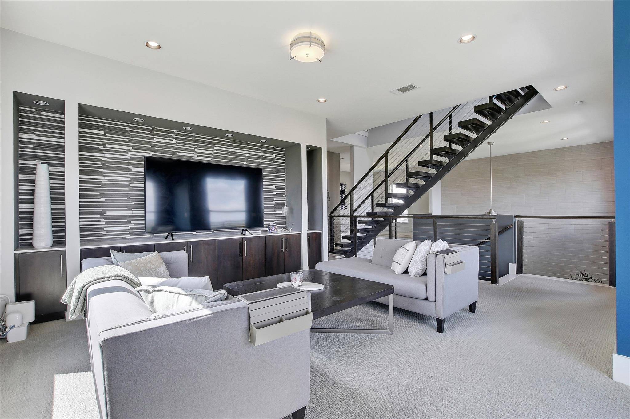 1101 Sparrow LN, Austin, TX 78734