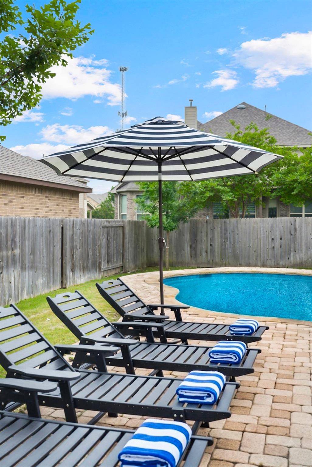 3709 Glastonbury TRL, Pflugerville, TX 78660