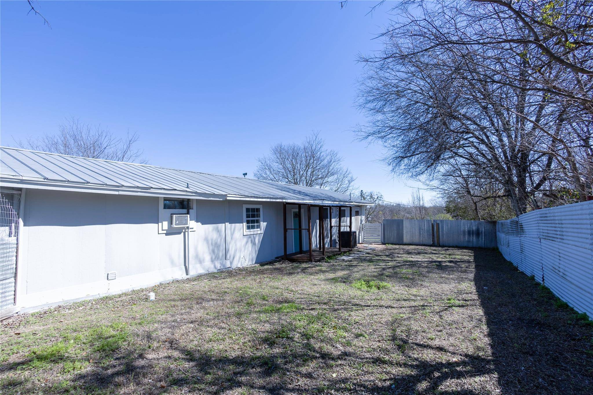 2304 Thrasher LN #A, Austin, TX 78741