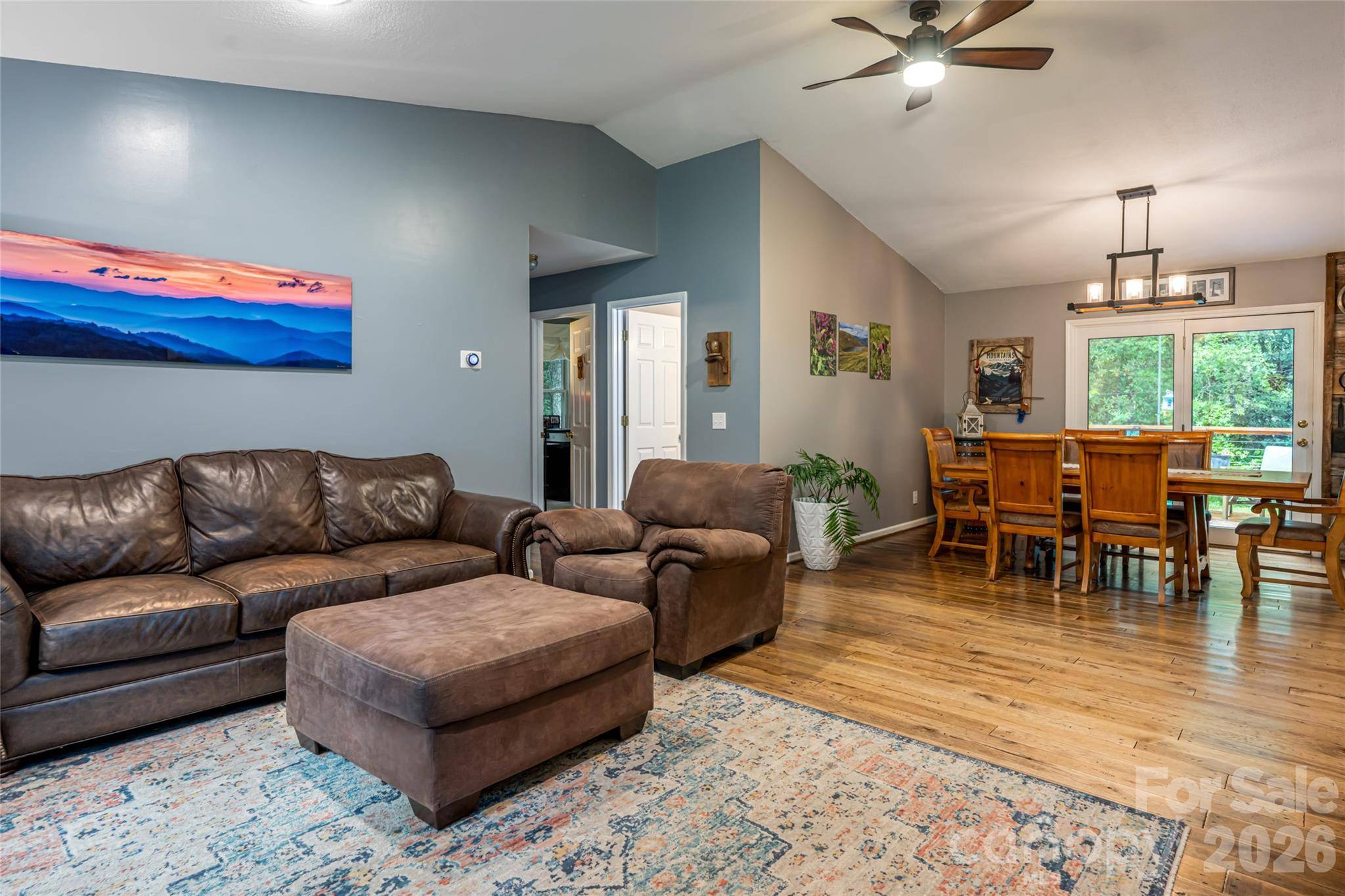 19 Forge DR, Mills River, NC 28759