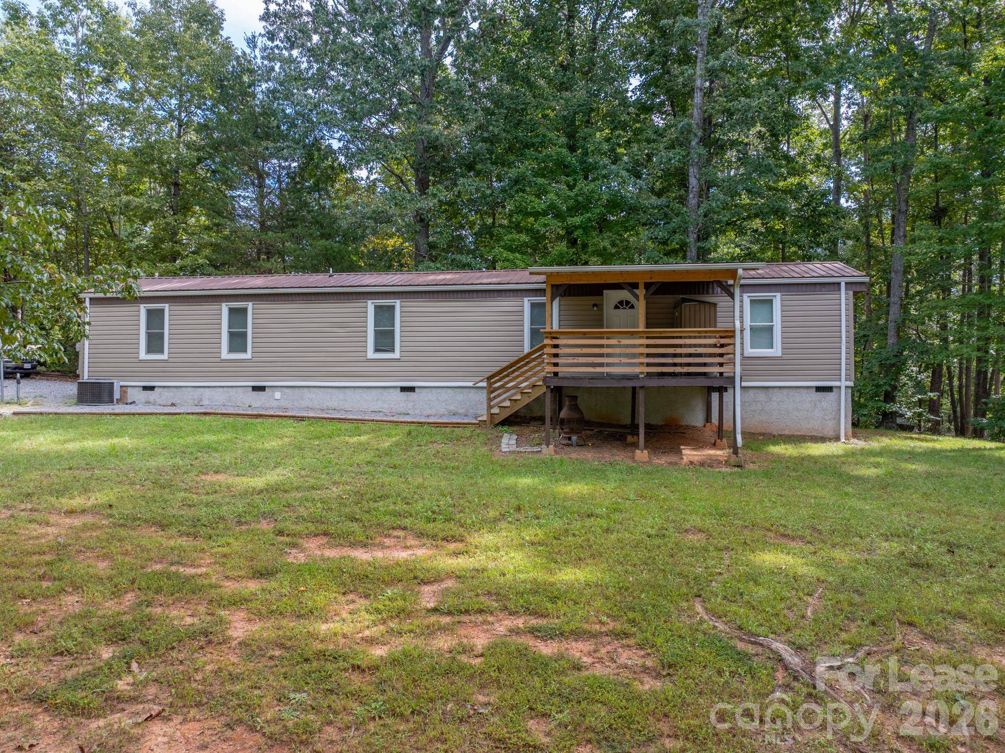 9 Red Oak DR, Nebo, NC 28761