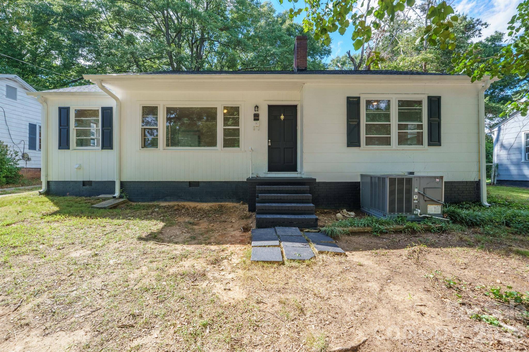505 N Ransom ST, Gastonia, NC 28052