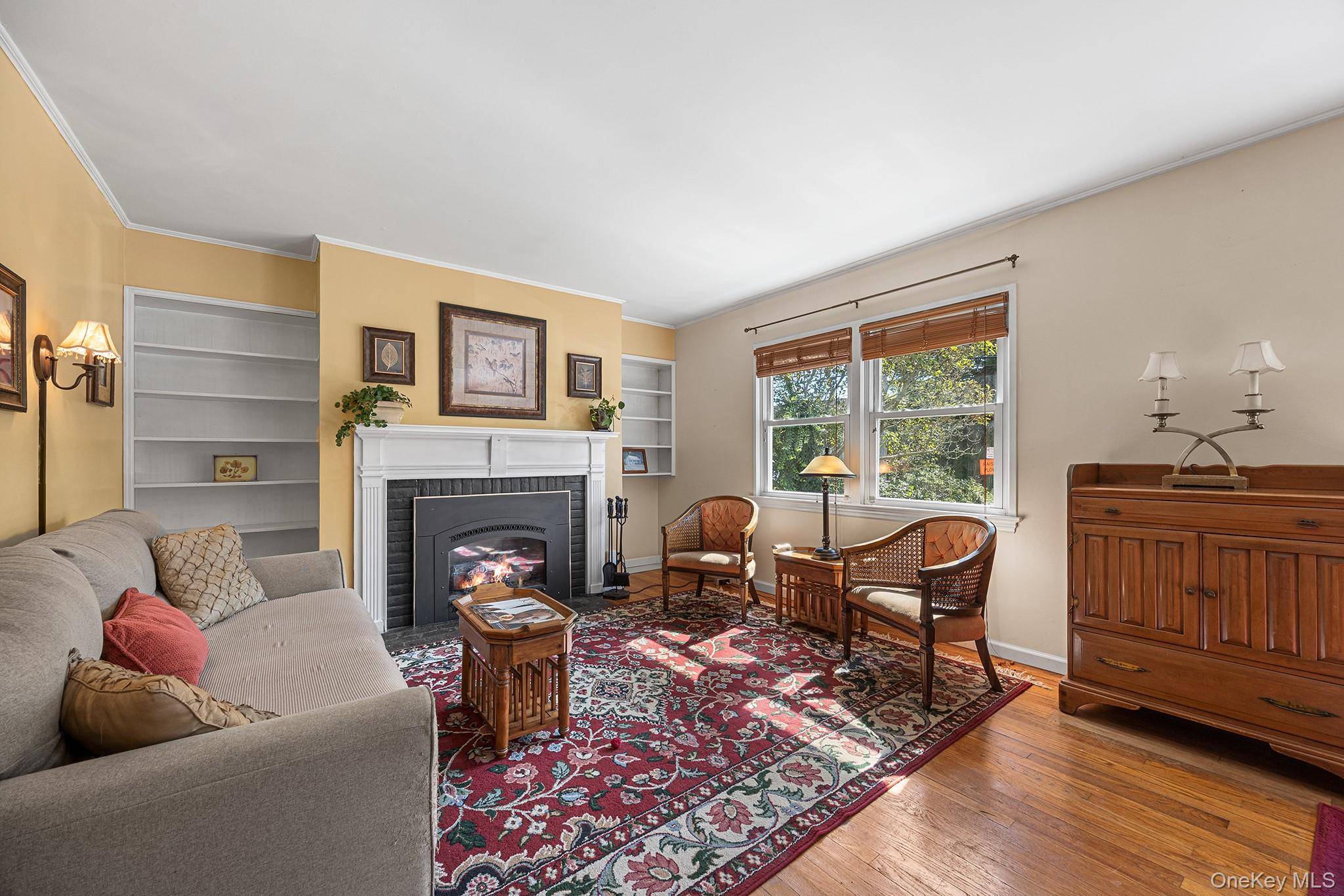 66 Randolph RD, White Plains, NY 10607