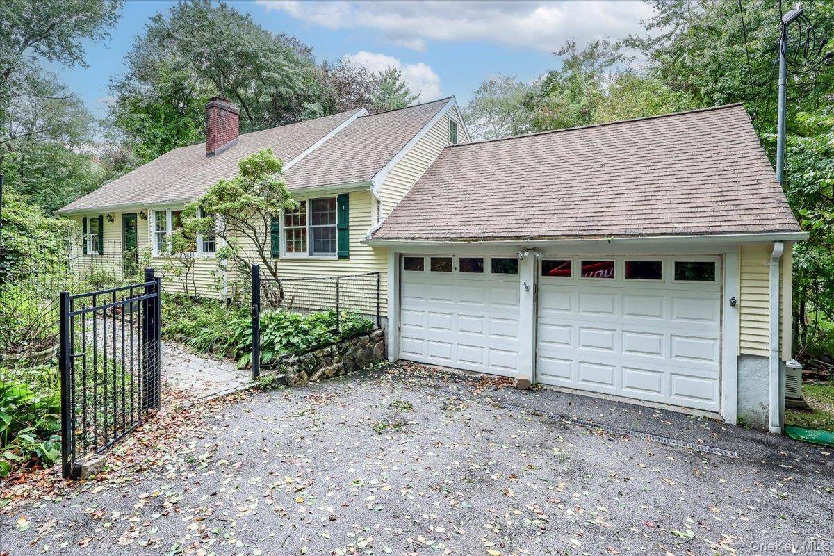 6 David DR, North Salem, NY 10560