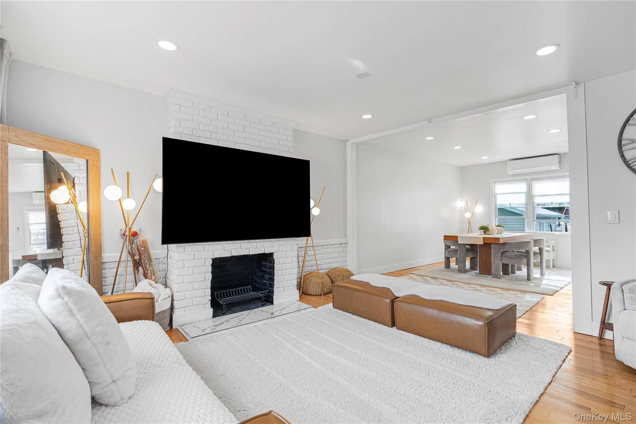 11210 Colfax ST, Queens Village, NY 11429
