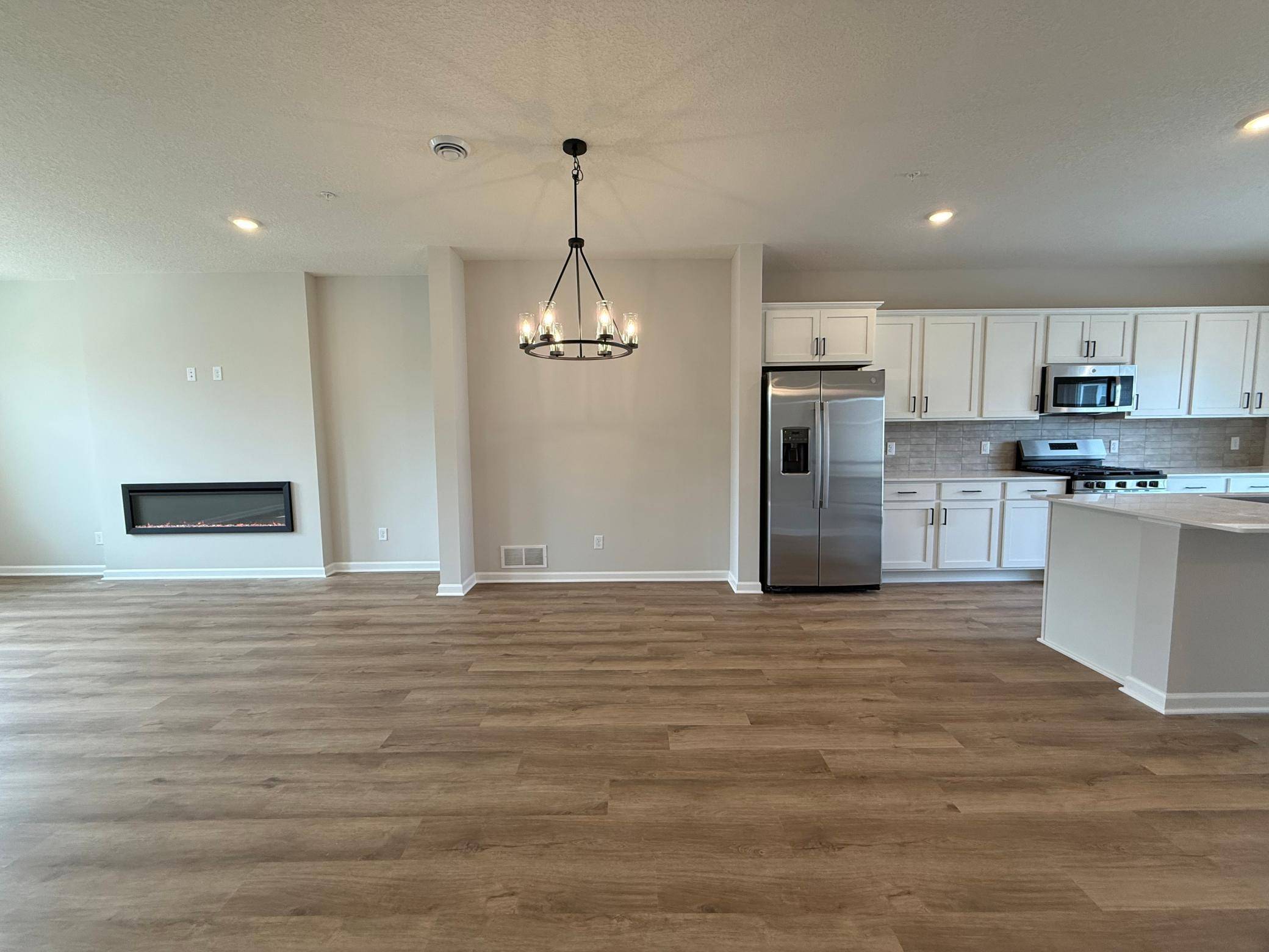 13624 Willow DR, Rogers, MN 55374