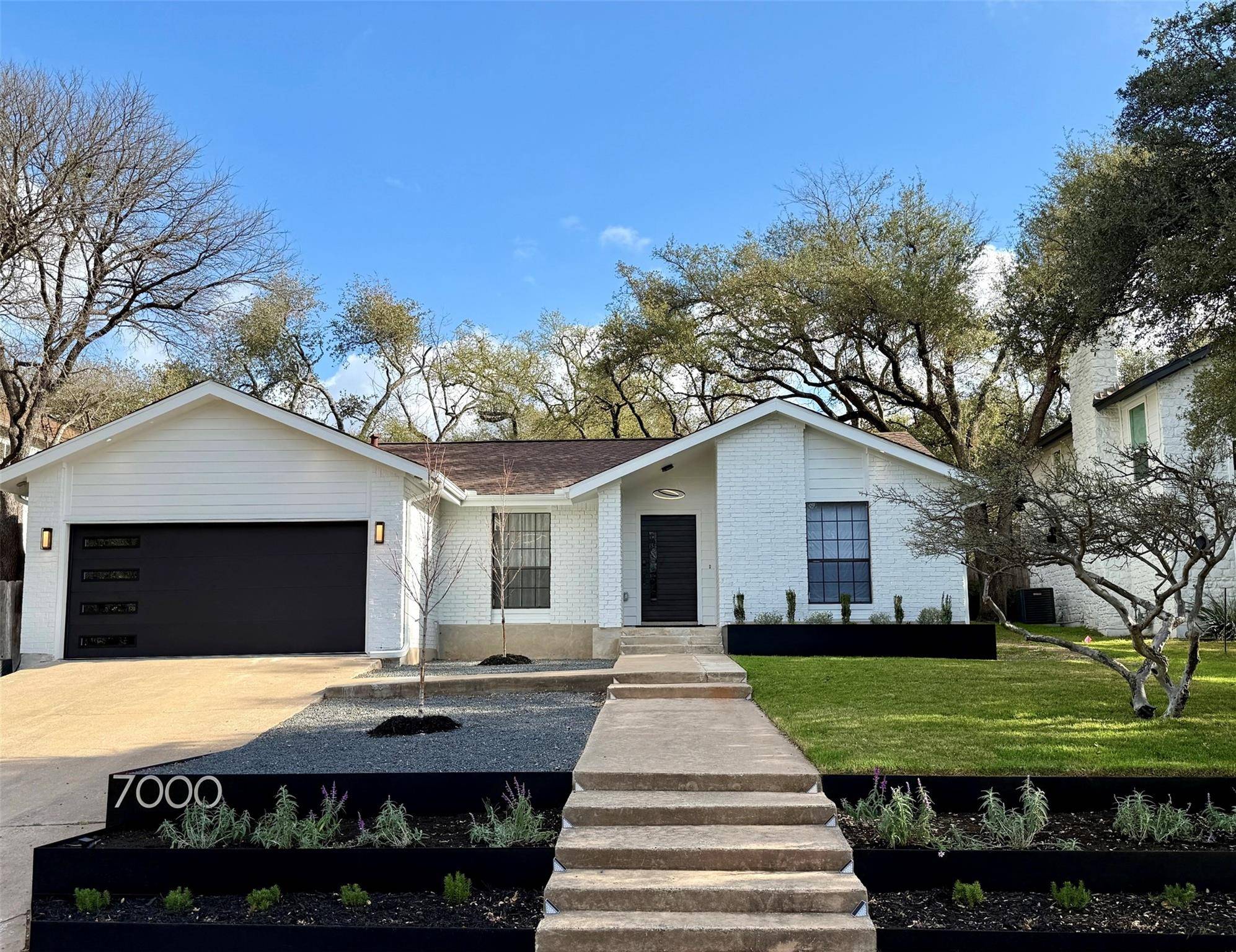 7000 Shumard CIR, Austin, TX 78759