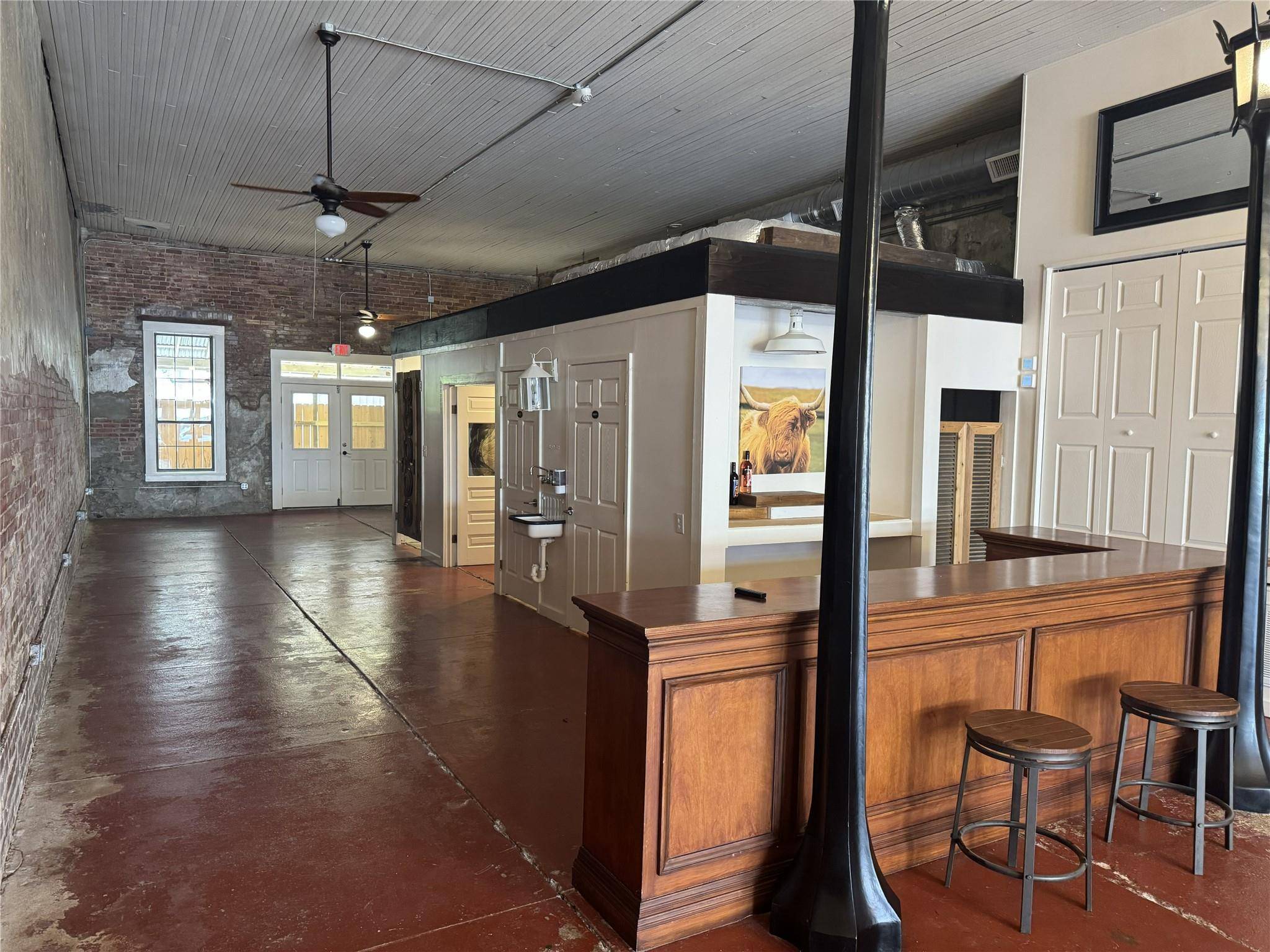 117 E Clark ST, Bartlett, TX 76511