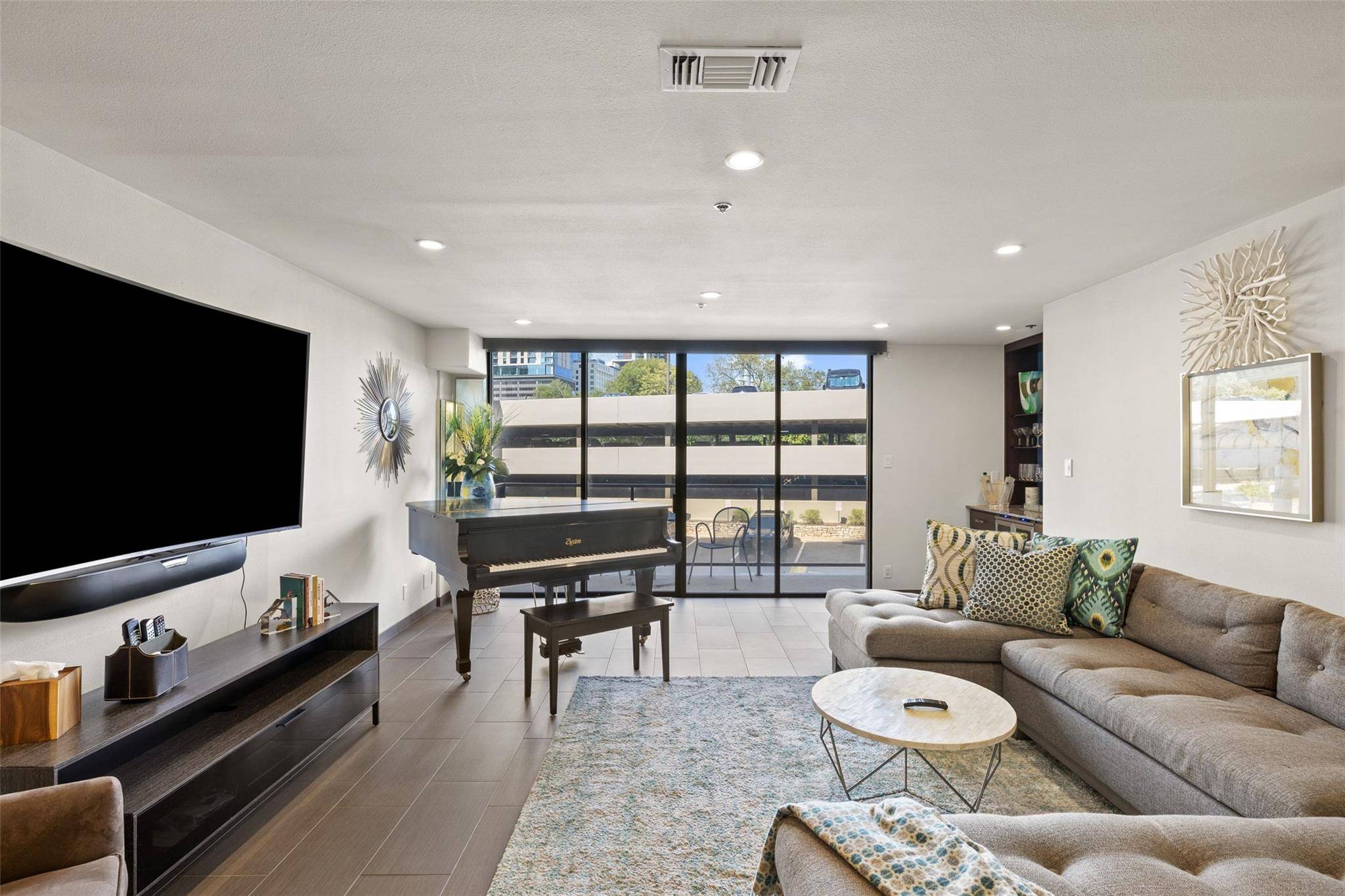 40 N Interstate 35 #2C1, Austin, TX 78701
