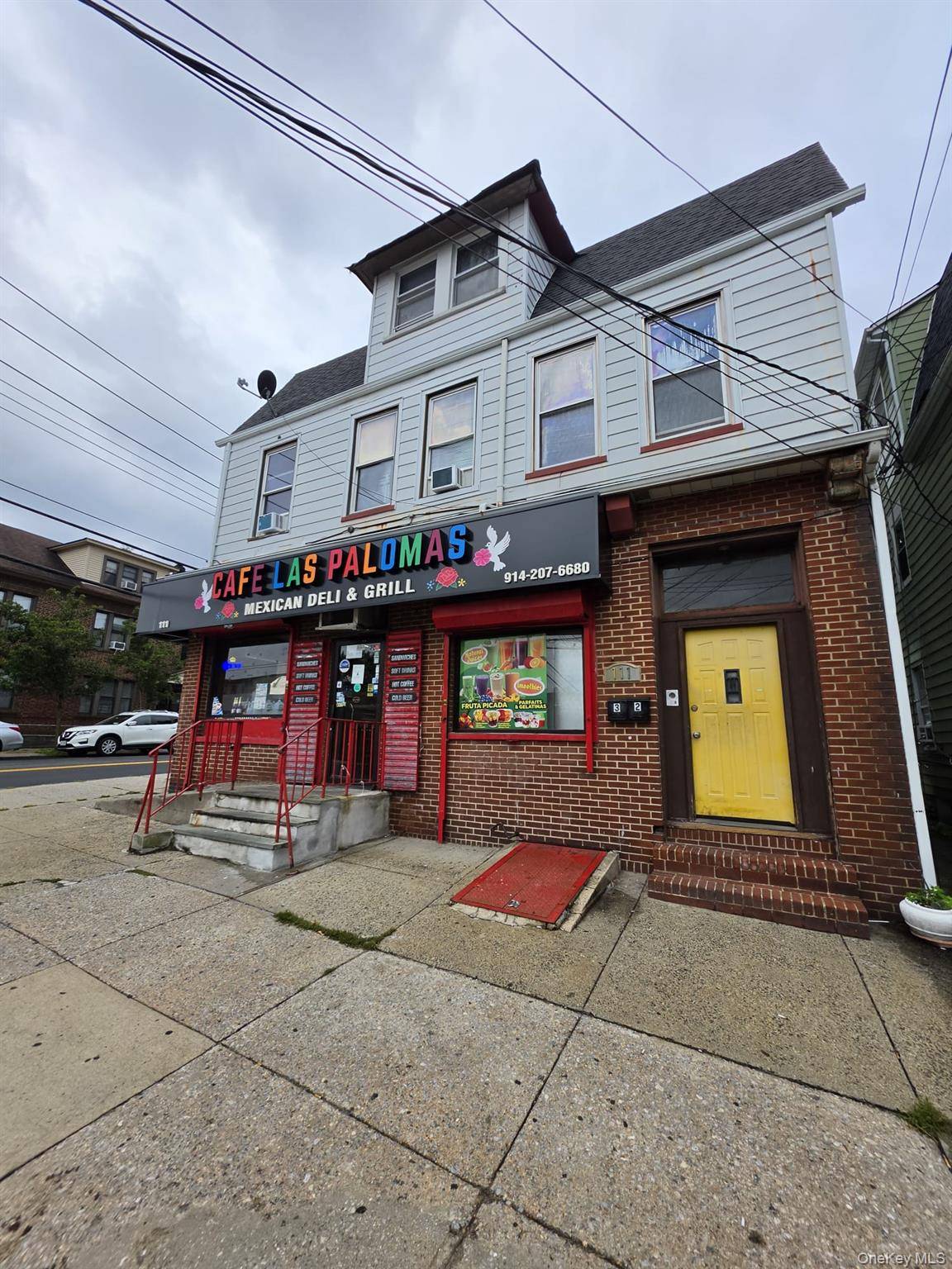 111 Crescent PL, Yonkers, NY 10704
