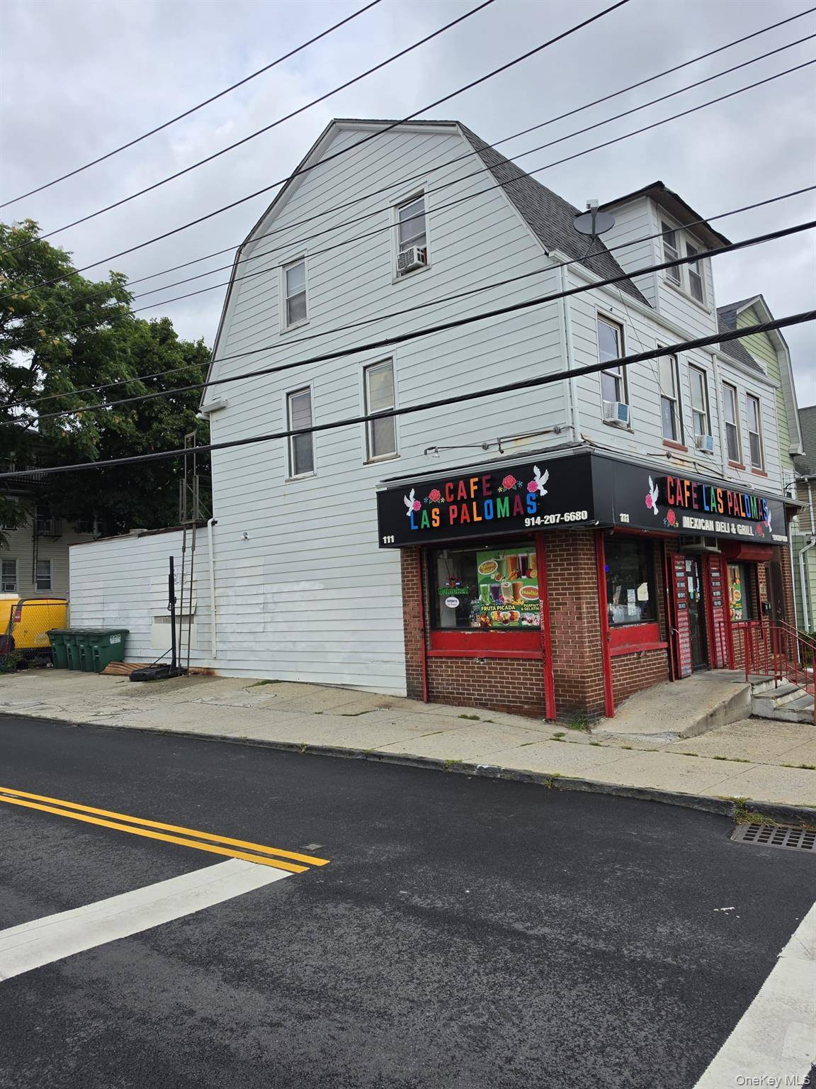 111 Crescent PL, Yonkers, NY 10704