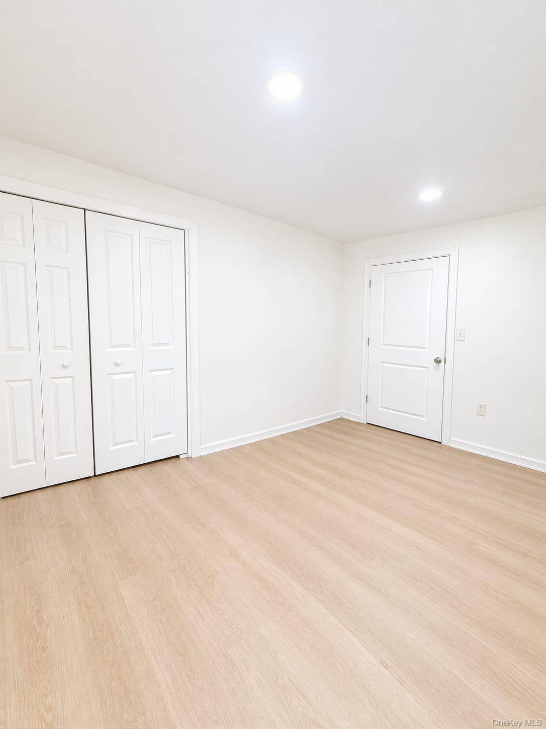 249 N Macquesten Pkwy #1, Mount Vernon, NY 10550
