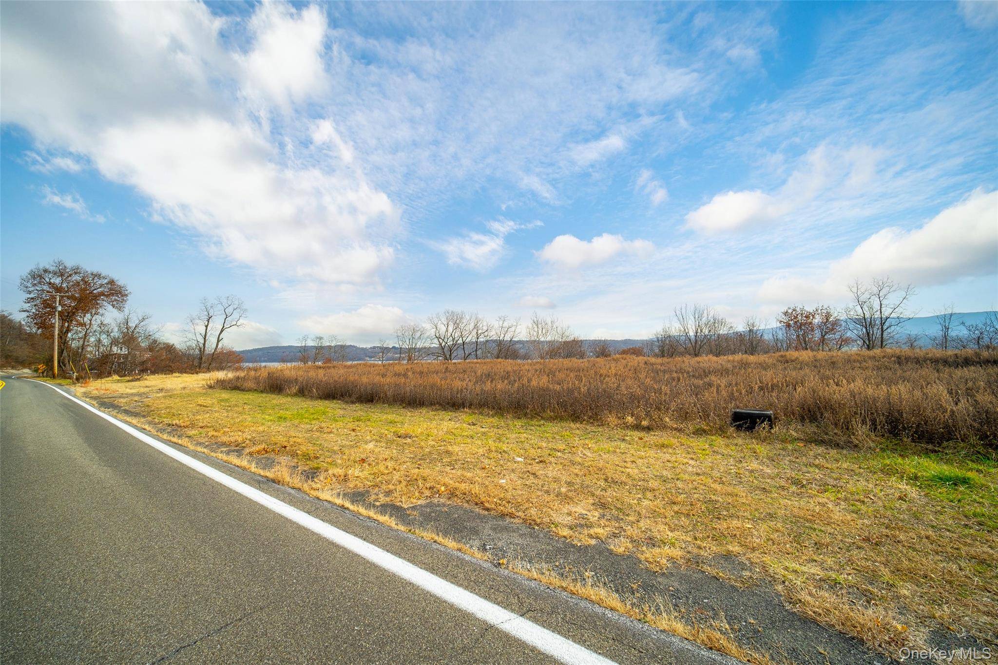 Oak St & River Rd RD, Newburgh, NY 12550