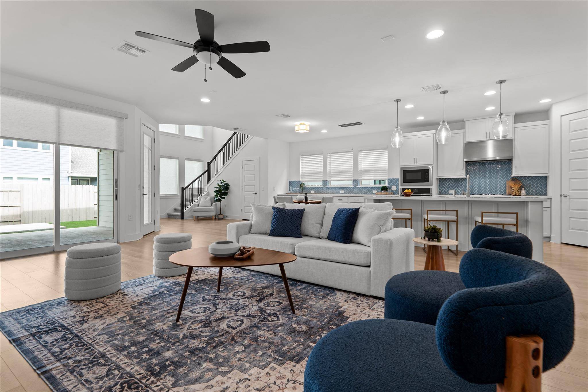 7913 Edmondson BND, Austin, TX 78744