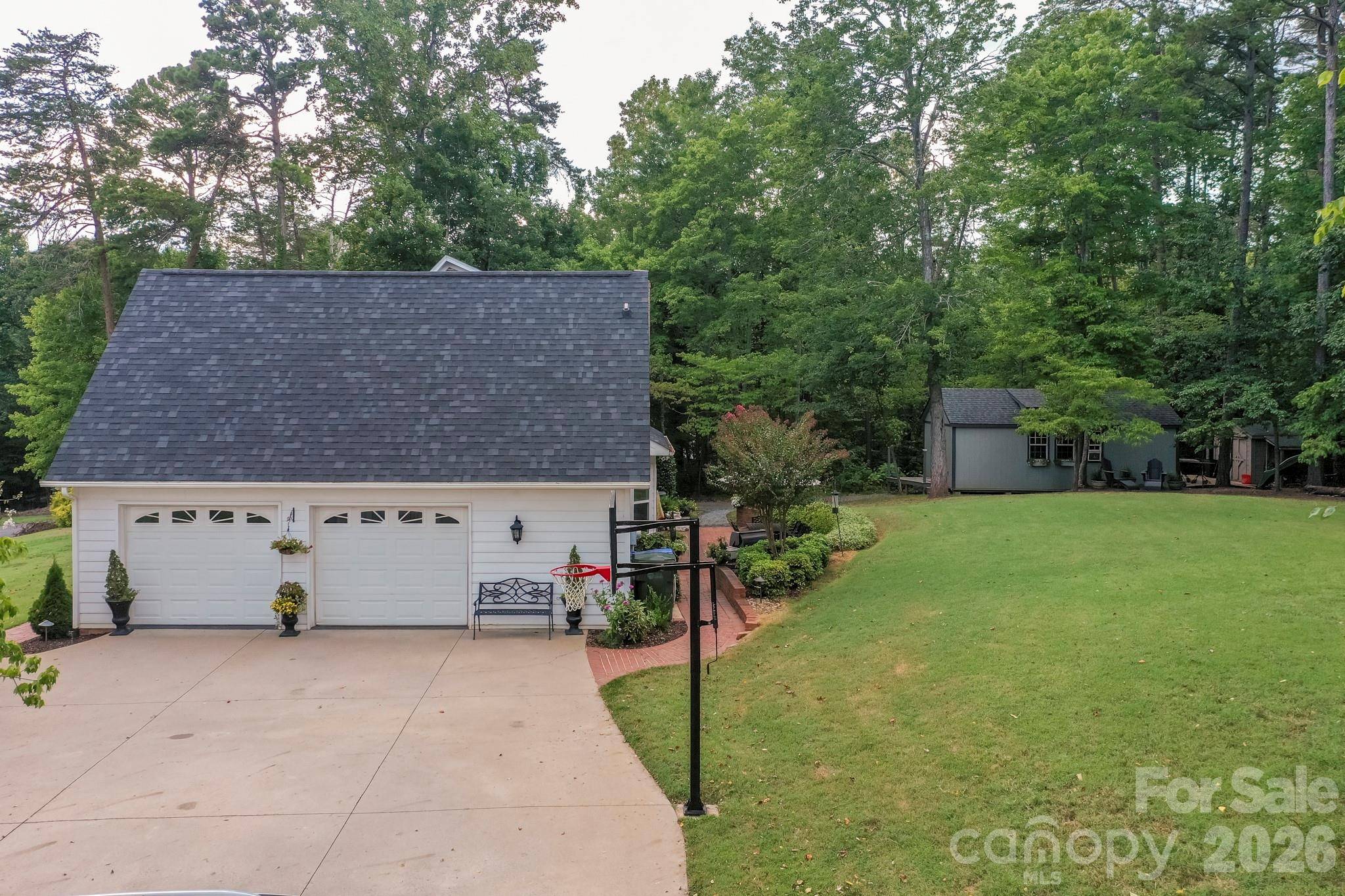 191 Briarwood DR, Rutherfordton, NC 28139