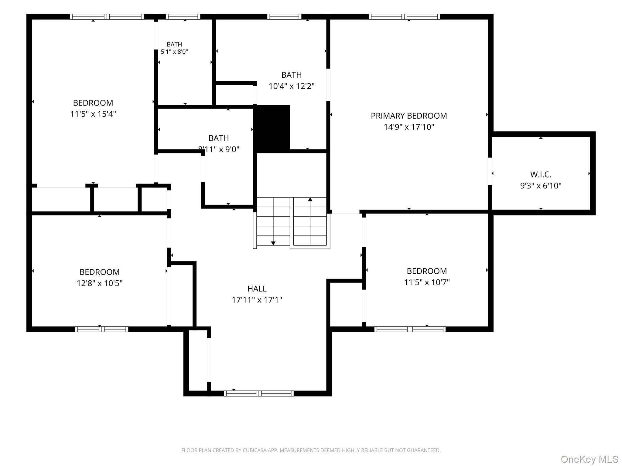 6 Mastro RD, Calverton, NY 11933