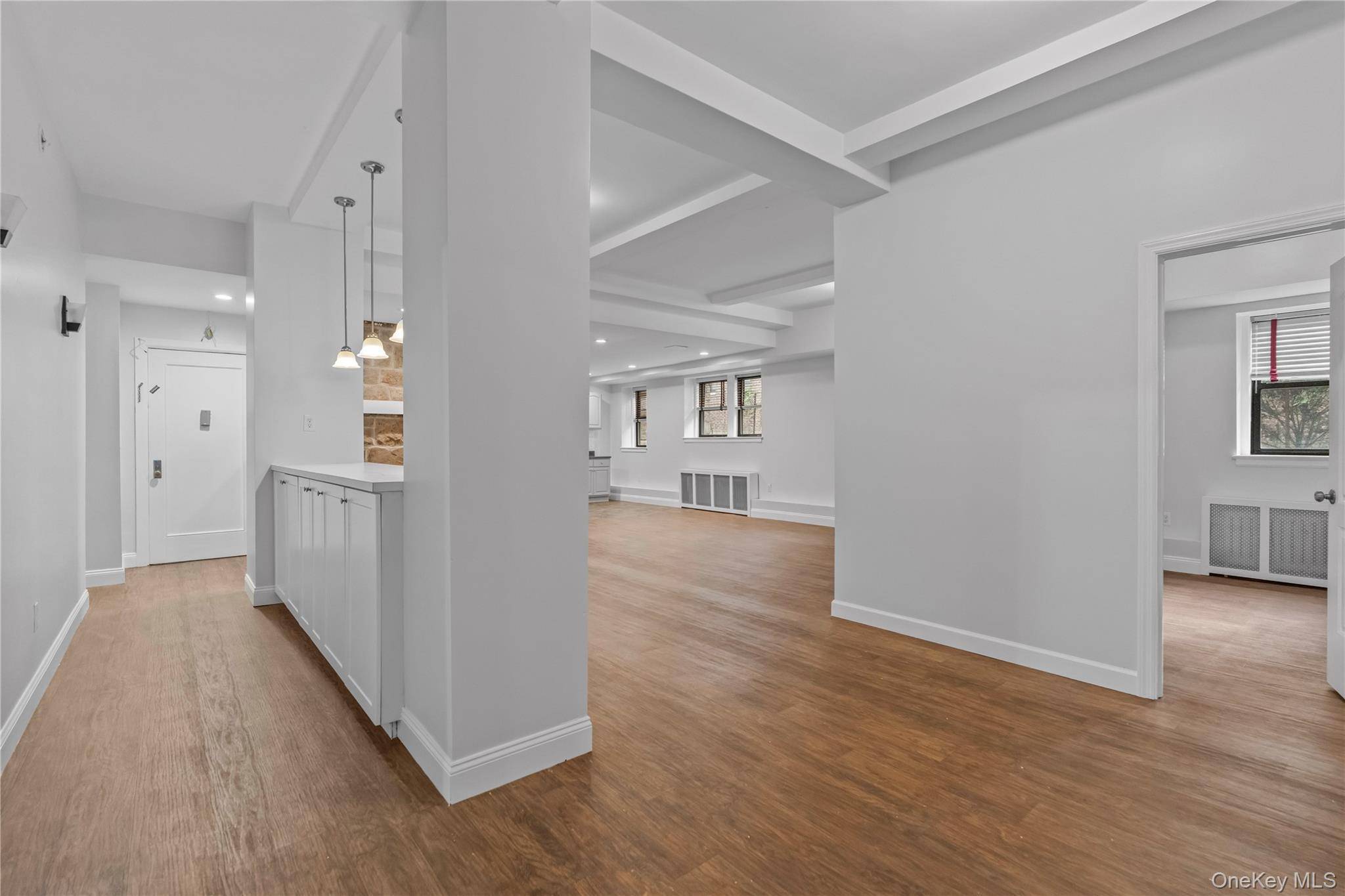 232 Martine AVE #BD/BC, White Plains, NY 10601