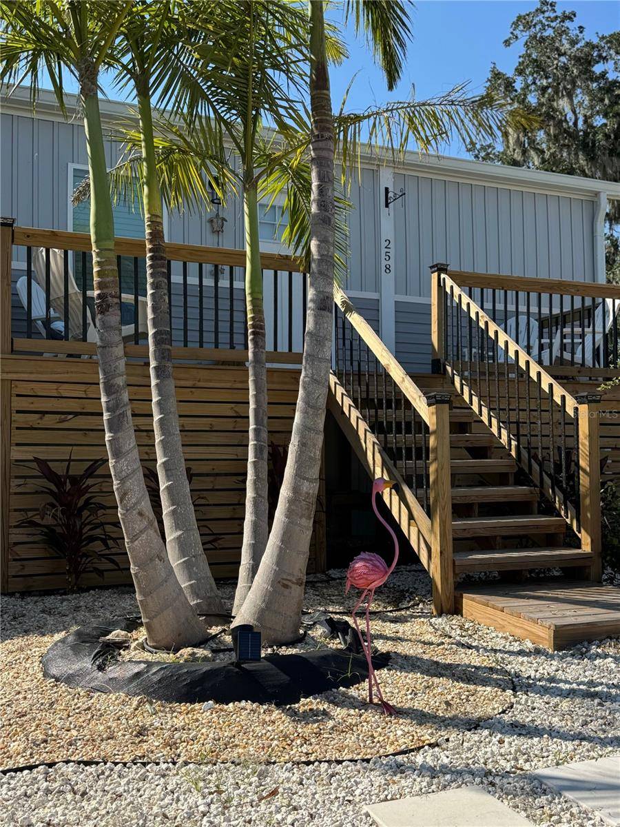 258 3RD ST NW, Ruskin, FL 33570