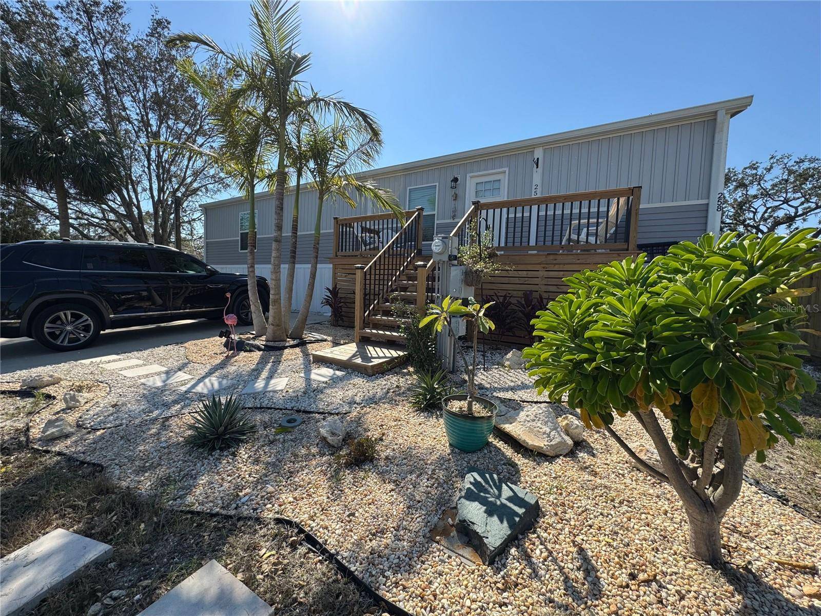 258 3RD ST NW, Ruskin, FL 33570