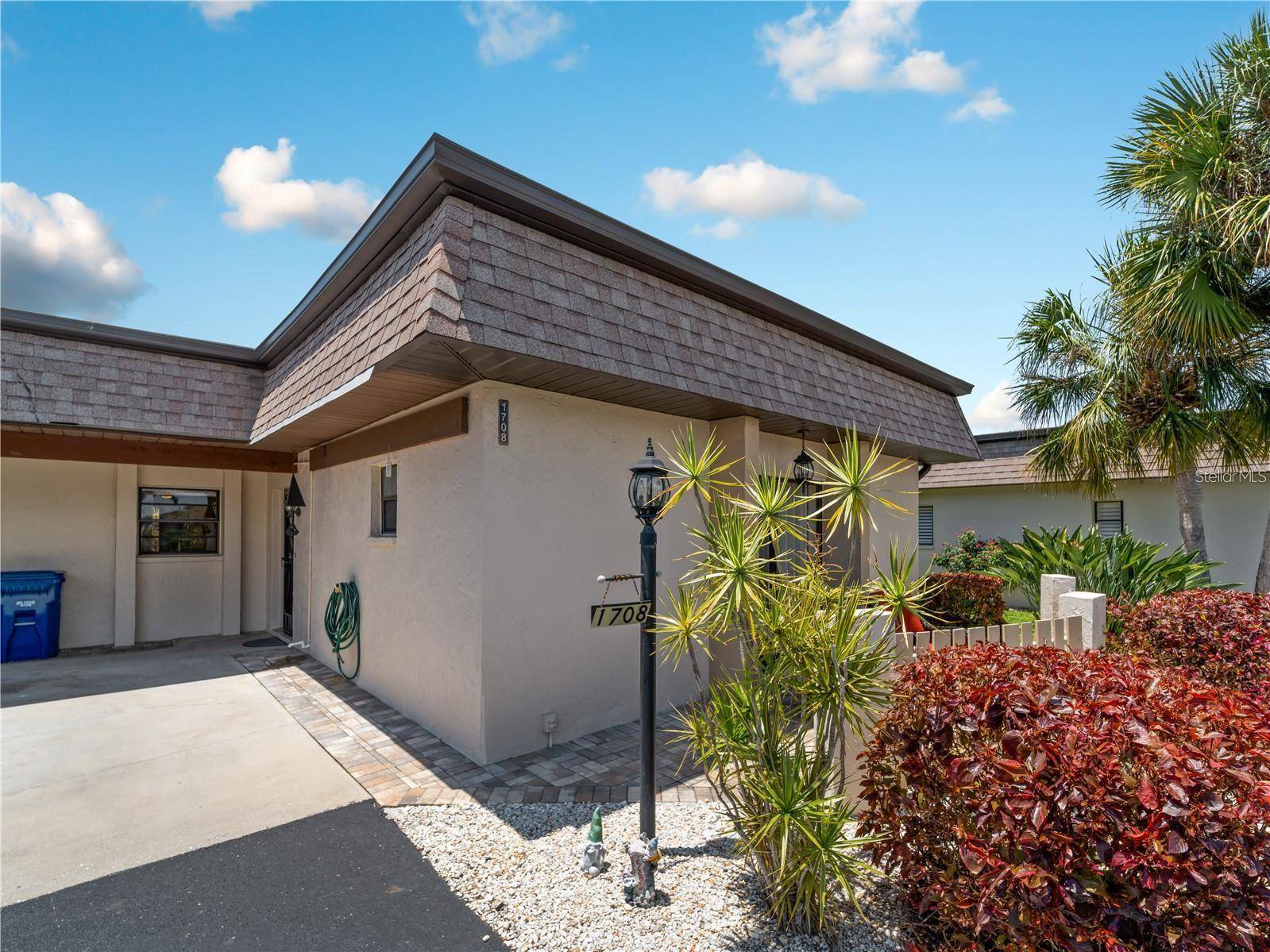 1708 LAKESIDE DR #1710B, Venice, FL 34293