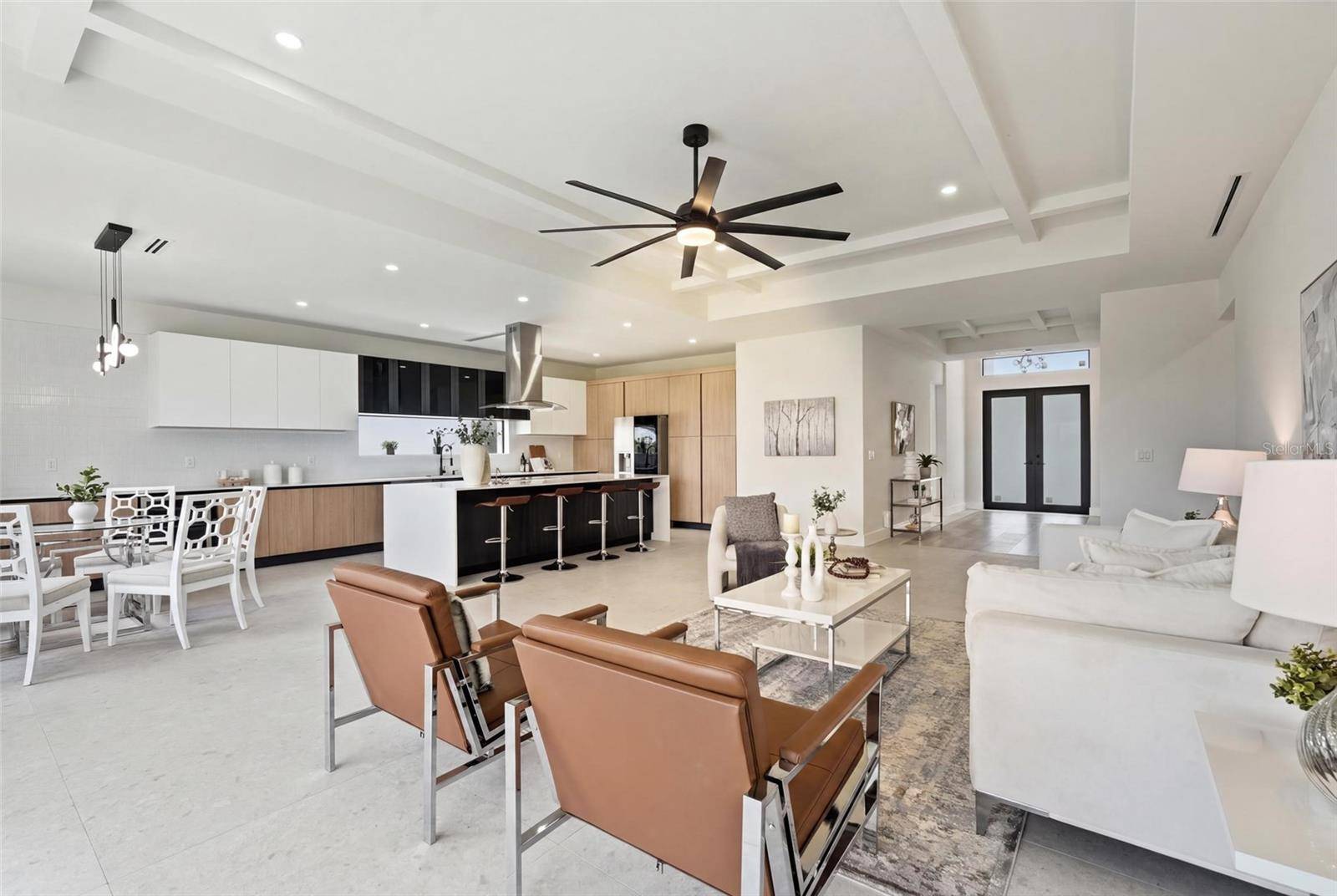 325 NE 15TH TER, Cape Coral, FL 33909