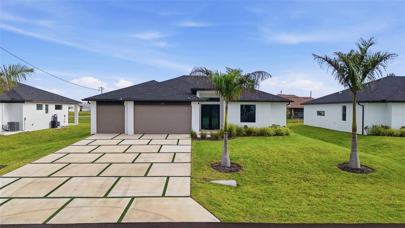 325 NE 15TH TER, Cape Coral, FL 33909