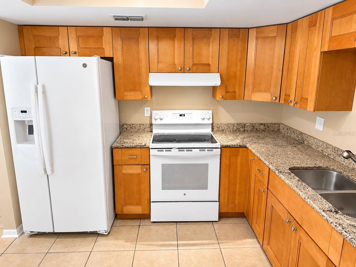 2821 EAGLE RUN CIR S, Clearwater, FL 33760