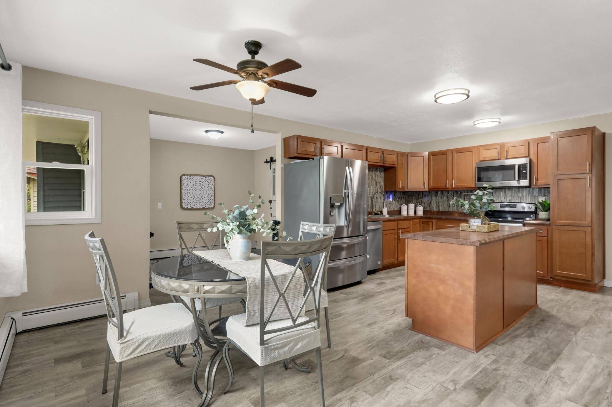 406 18th ST W, Hastings, MN 55033