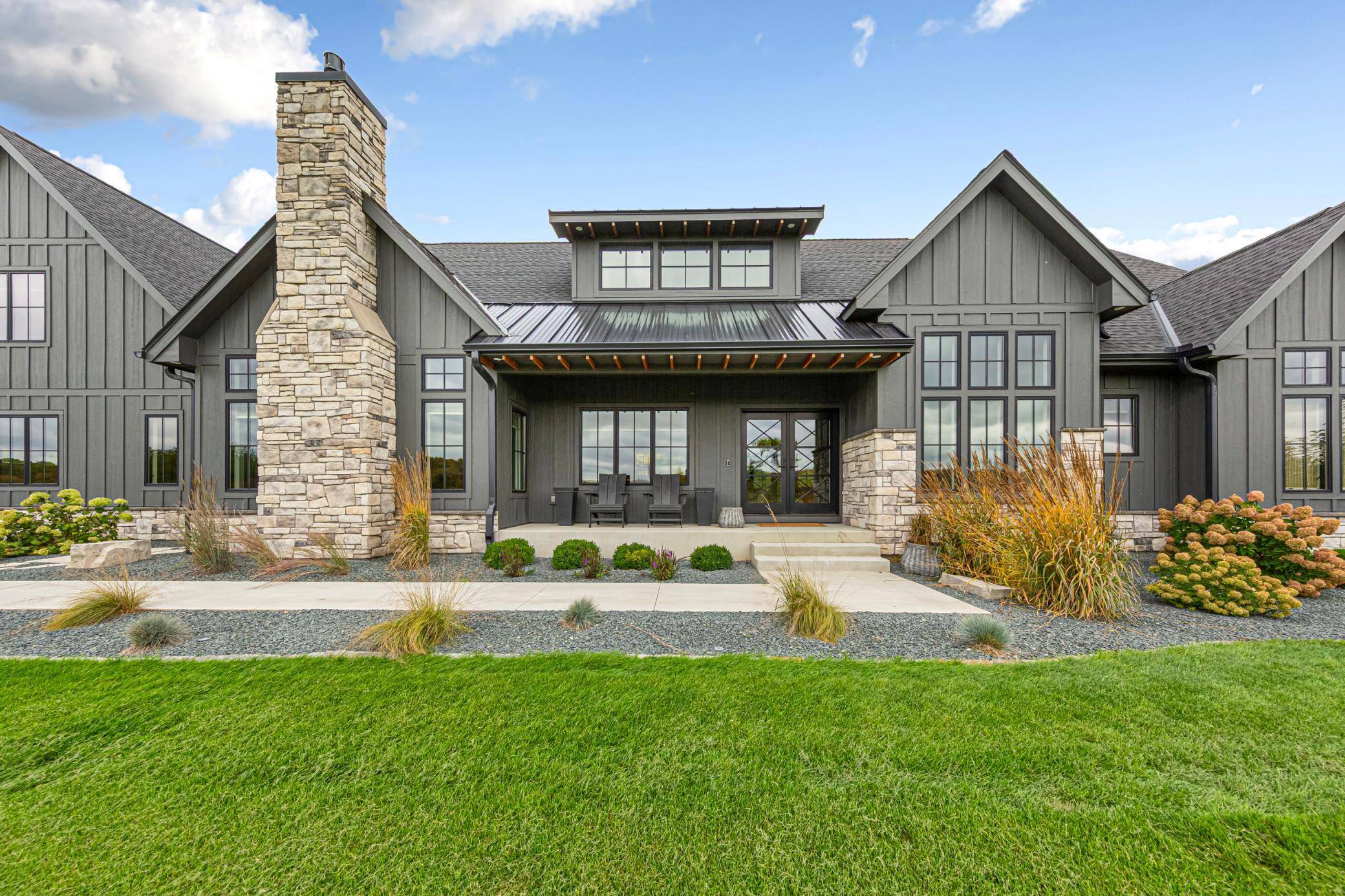 15860 Johnson TRL, Nerstrand, MN 55053