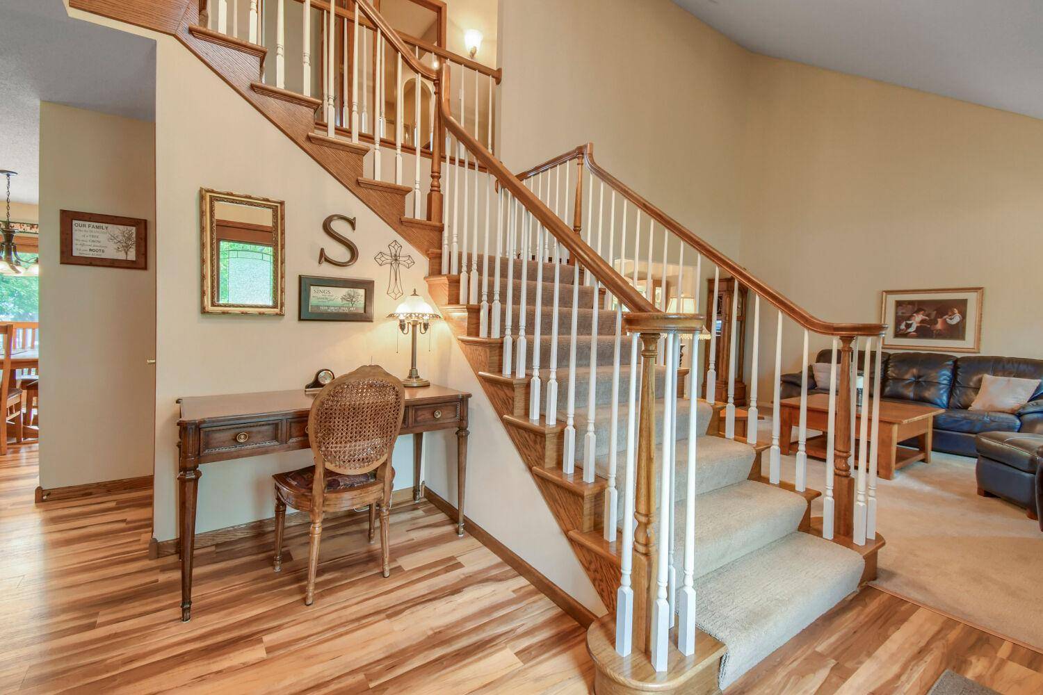 46 Jefferson CT, Hastings, MN 55033