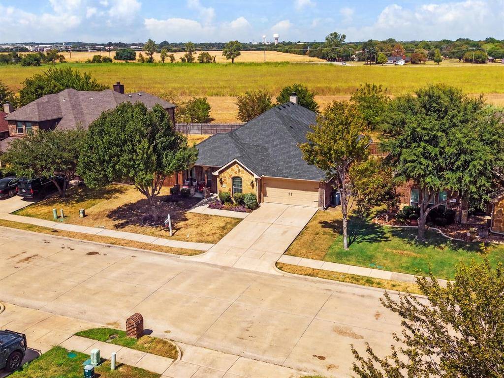 113 Holly Street, Waxahachie, TX 75165