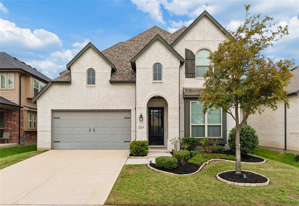 1317 Thrasher Drive, Little Elm, TX 75068
