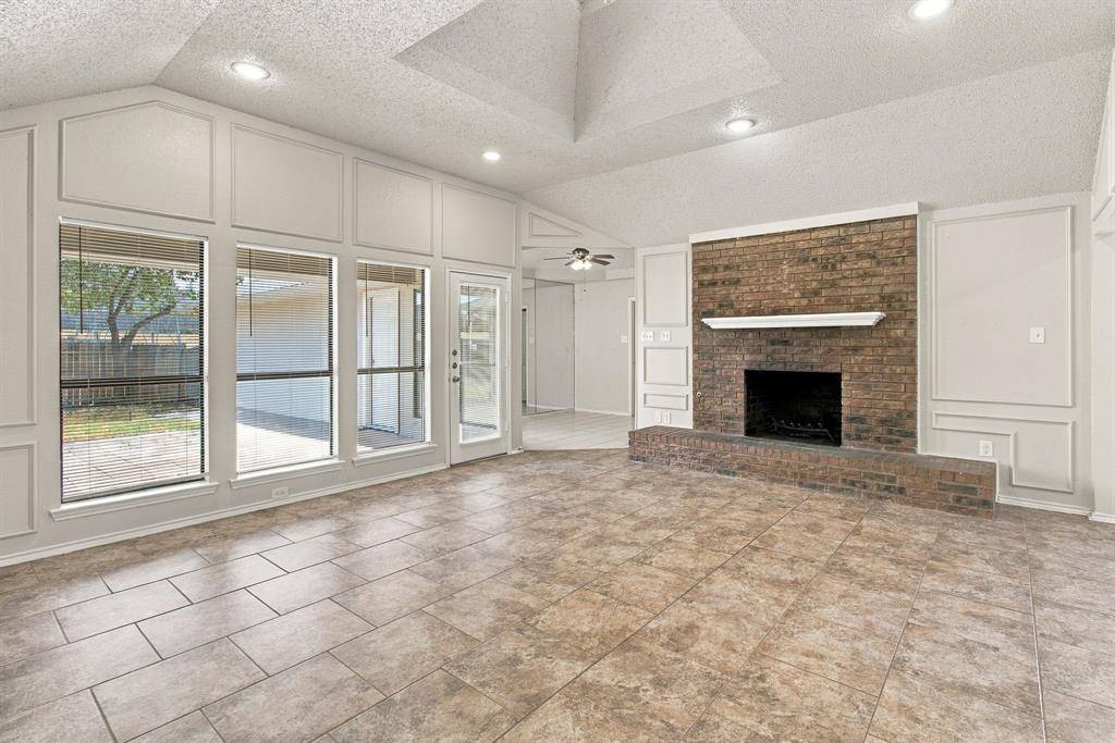 1300 Tierra Calle, Carrollton, TX 75006
