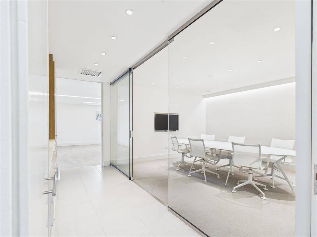 1111 Lagoon, Dallas, TX 75207