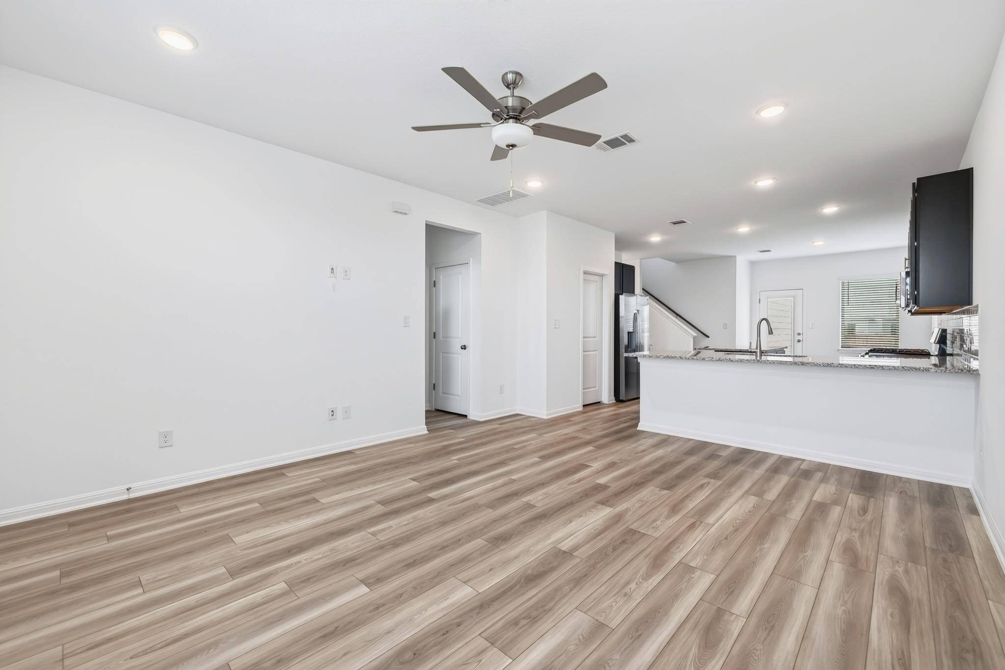 132 Christy ST, Hutto, TX 78634