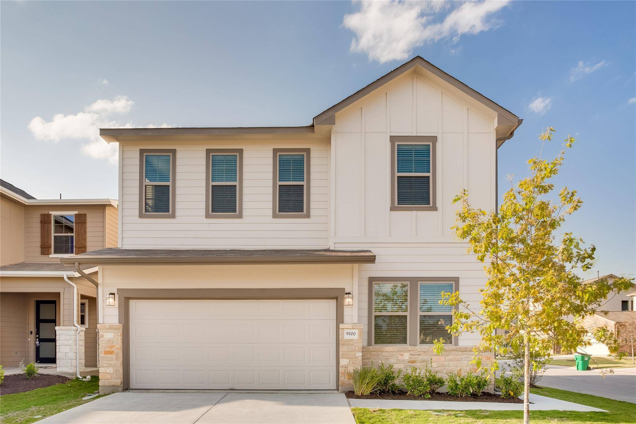 9100 Garnet DR, Austin, TX 78729