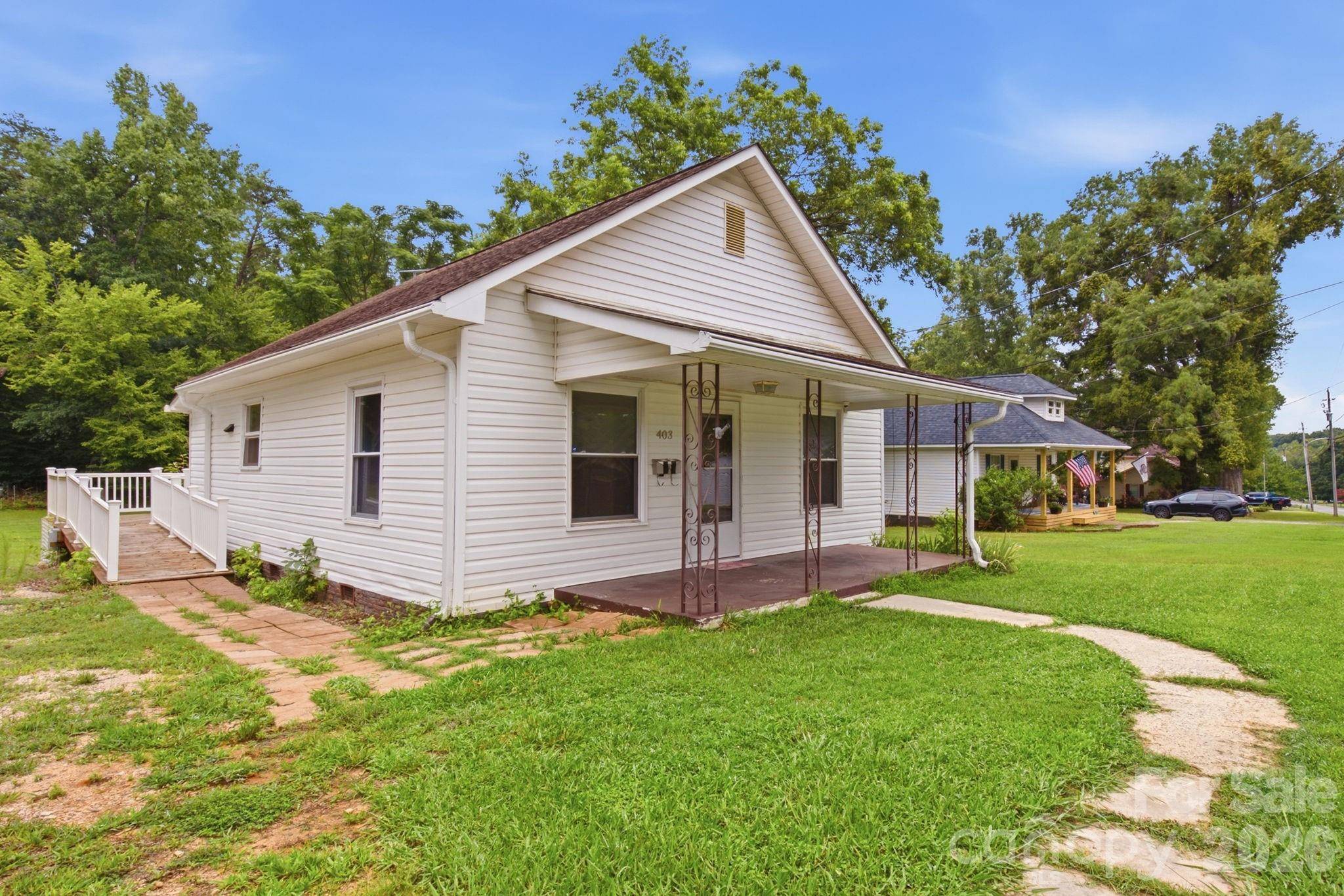 403 Faulkner ST, Clover, SC 29710