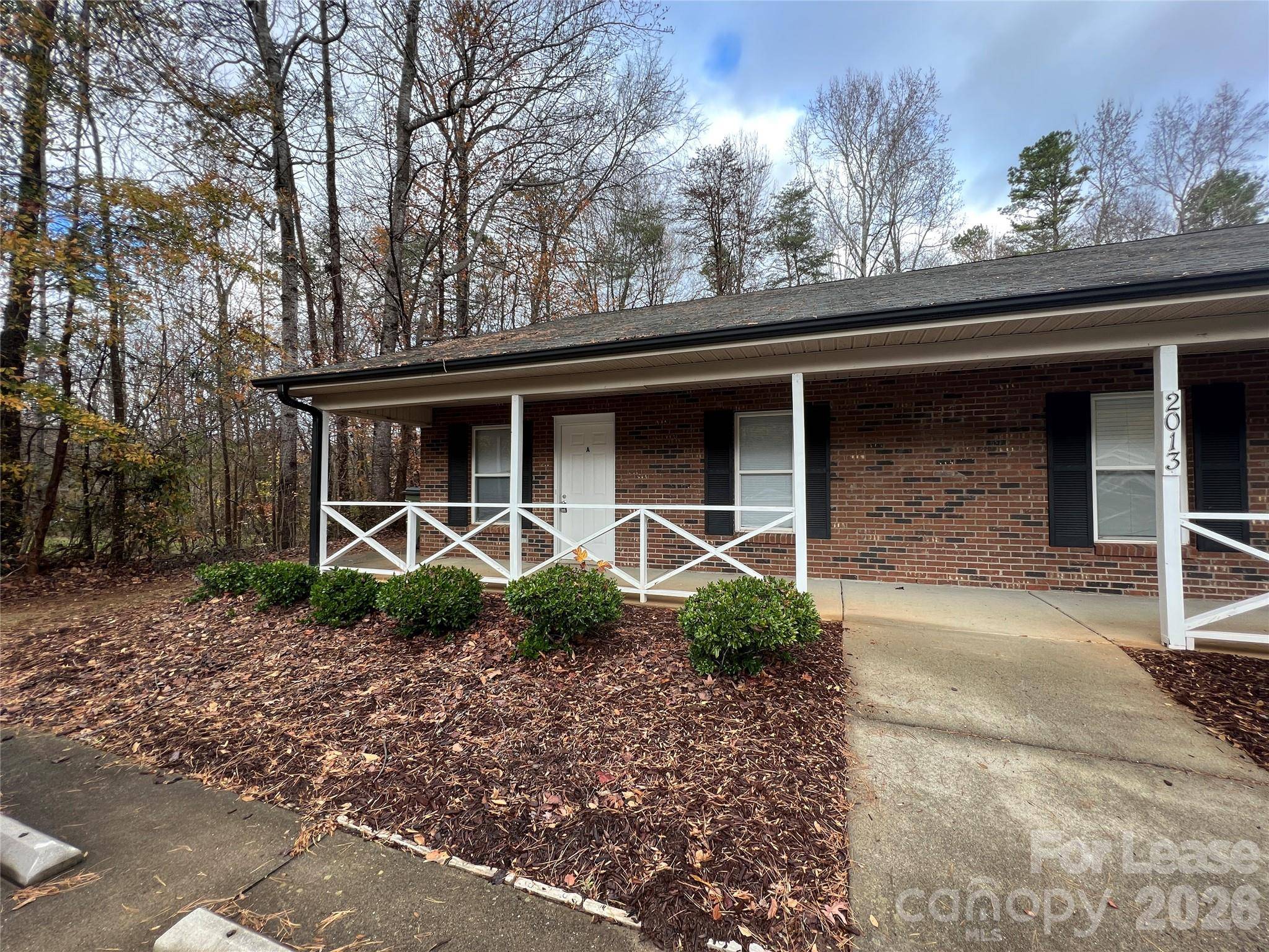 2013 Grandhaven DR #A, Mount Holly, NC 28120