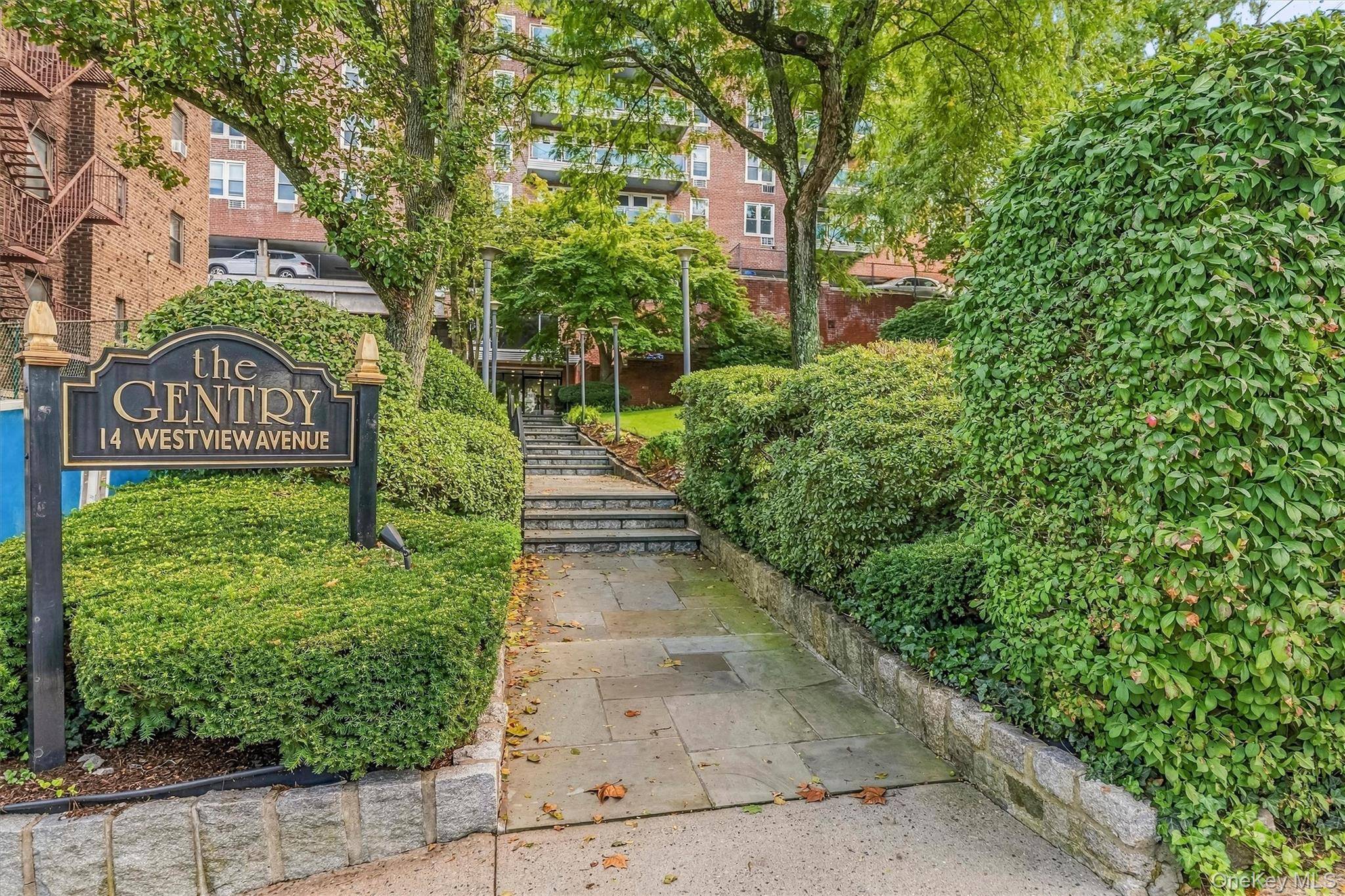 14 Westview AVE #201, Tuckahoe, NY 10707