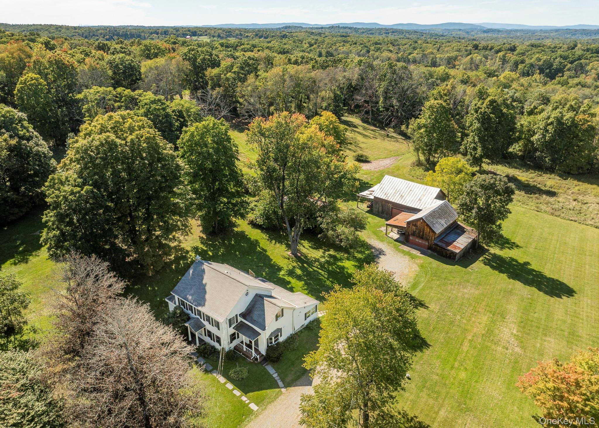 201 Masten RD, Pleasant Valley, NY 12569