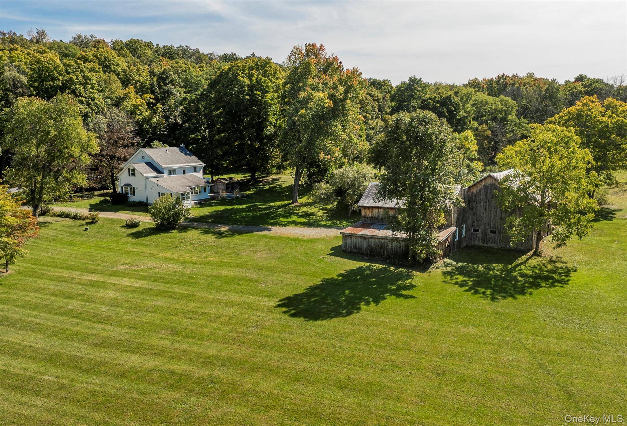 201 Masten RD, Pleasant Valley, NY 12569