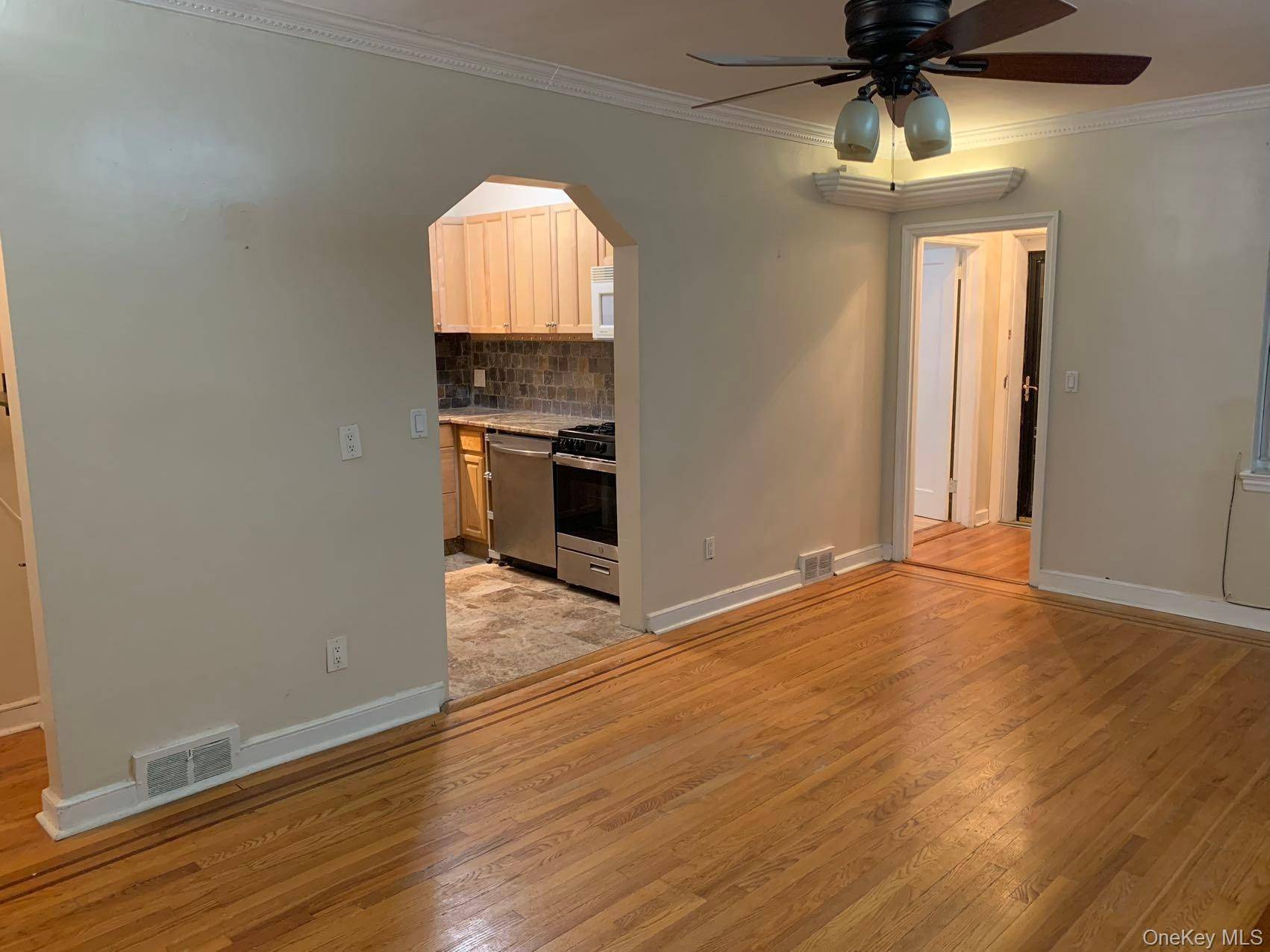 1729 Nereid AVE #1, Bronx, NY 10466