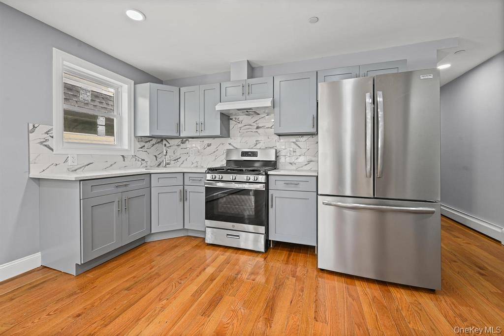 18821 118th AVE #1st fl, Saint Albans, NY 11412