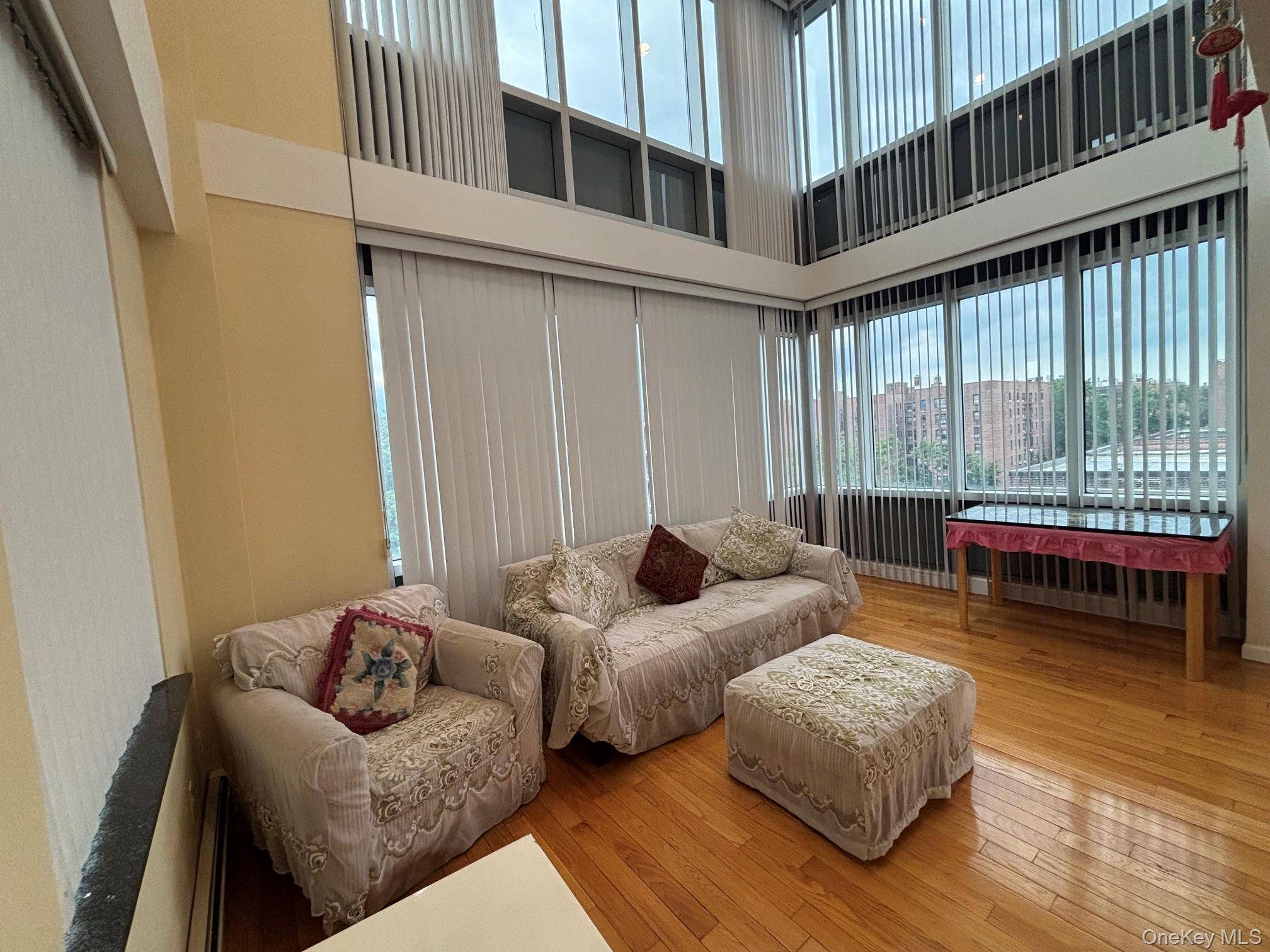 38-30 Parsons Blvd #PHC, Flushing, NY 11354