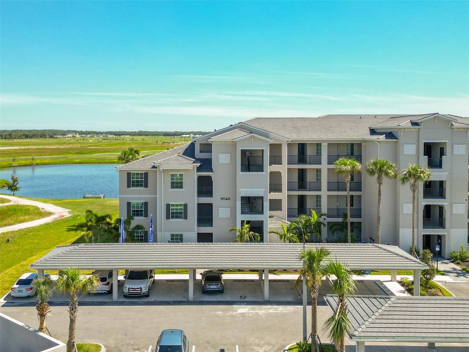 19140 SCALLOP LOOP #302, Lakewood Ranch, FL 34211