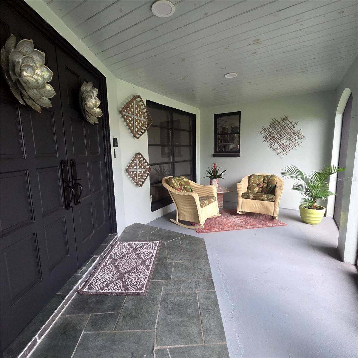 1801 MID OCEAN CIR, Sarasota, FL 34239
